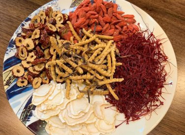 Đông trùng hạ thảo: Lưu ý khi sử dụng để tránh các tác dụng phụ