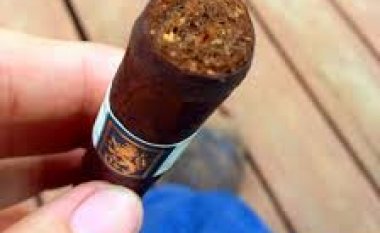 Xì gà cuốn chặt và cách xử lí