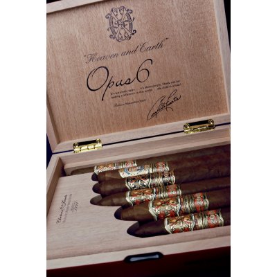 Opus 6 Fall 2019 – Cigar God