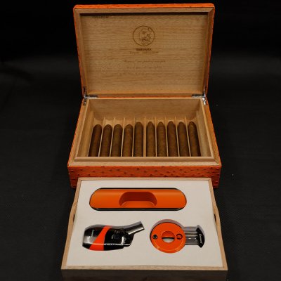 Humidor cigar Guevara RAG 8162 kèm bộ phụ kiện 3 món