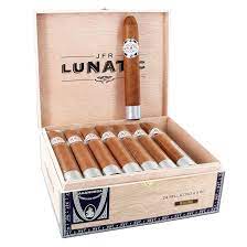 Cigar Casa Fernandez JFR Lunatic Belicoso giá bao nhiêu
