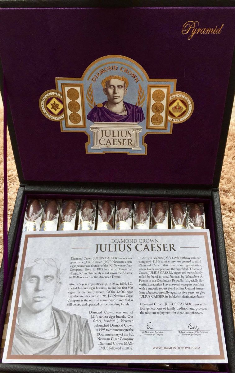 xì gà Diamond Crown Julius Caeser Pyramid tại sài gòn