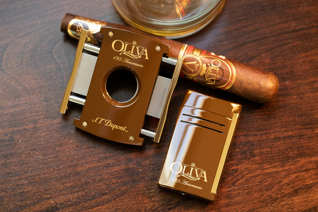 Bộ phụ kiện cigar S.T. Dupont Special Edition Oliva 135th Collection đà nẵng