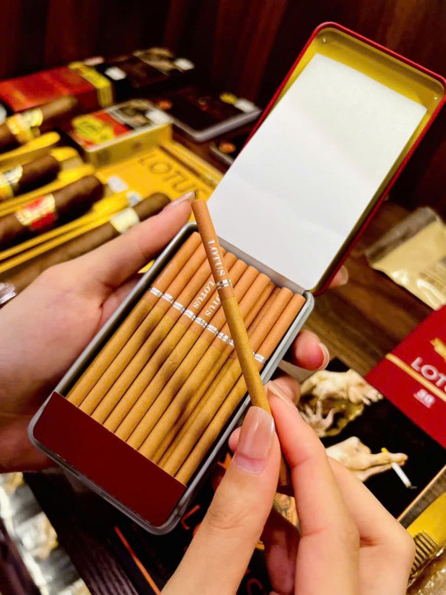 cigar-lotus-slim-30-binh-duong